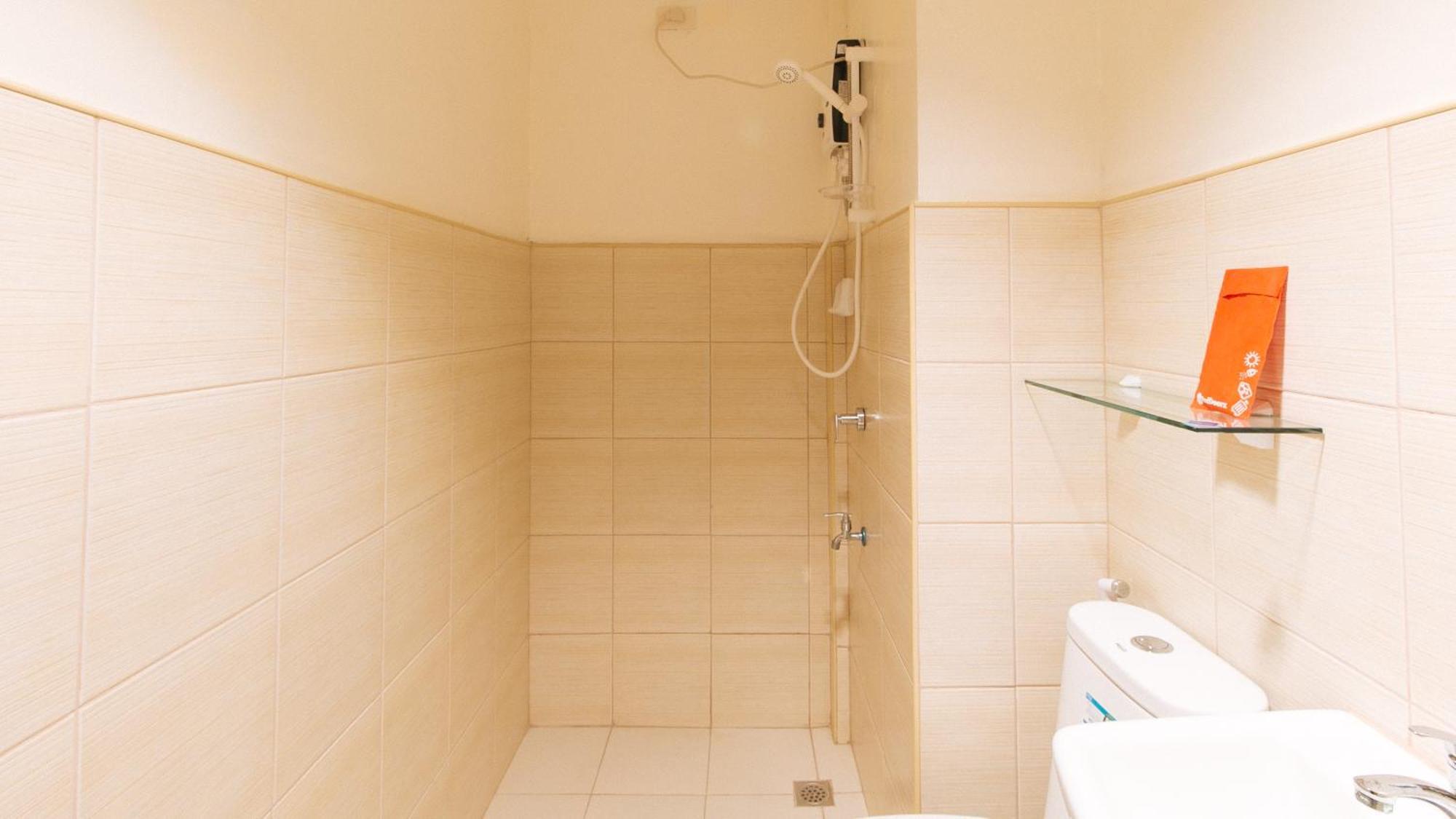 Reddoorz Plus At Alpina Heights Paranaque Paranaque City Extérieur photo