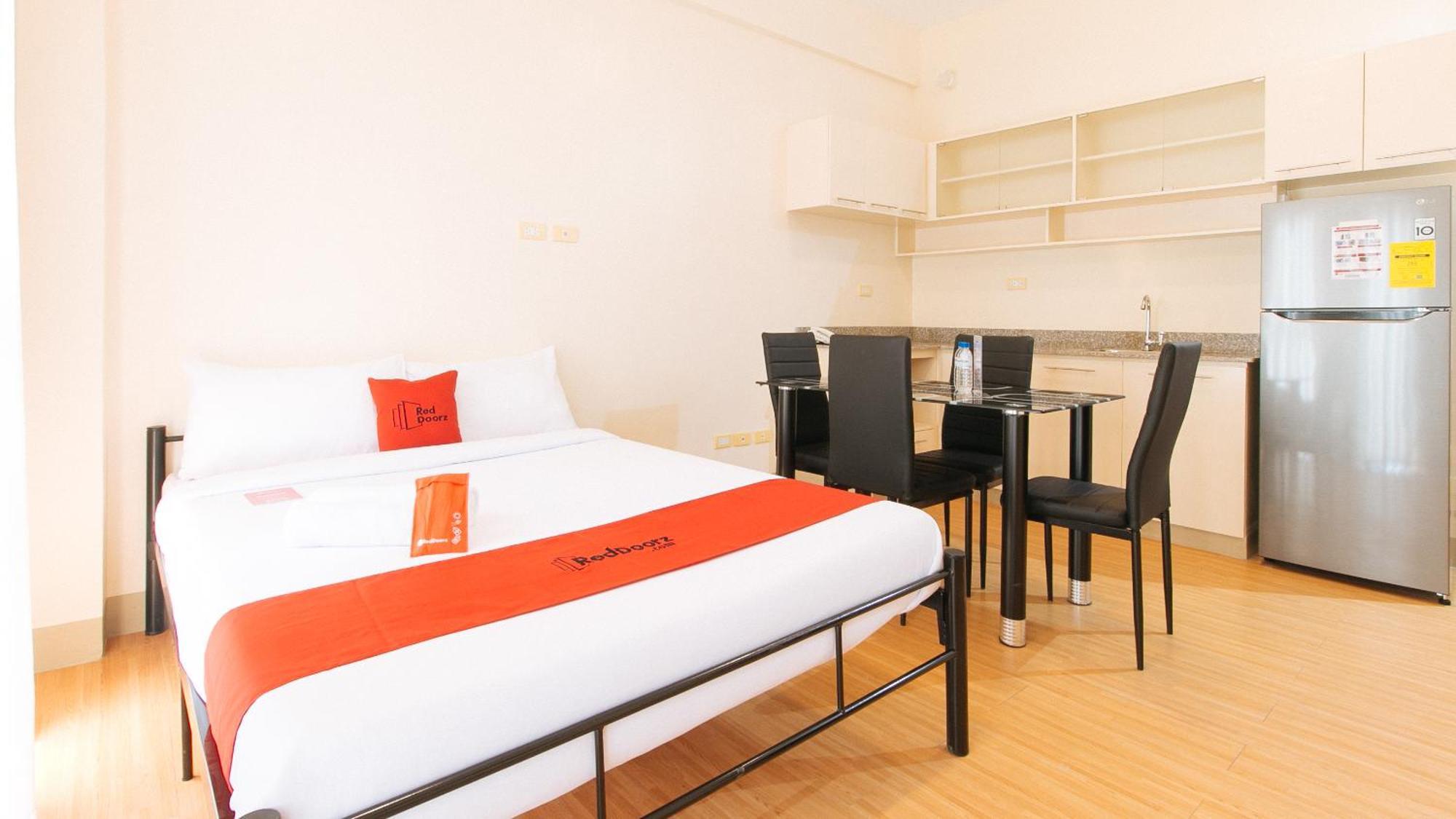 Reddoorz Plus At Alpina Heights Paranaque Paranaque City Extérieur photo