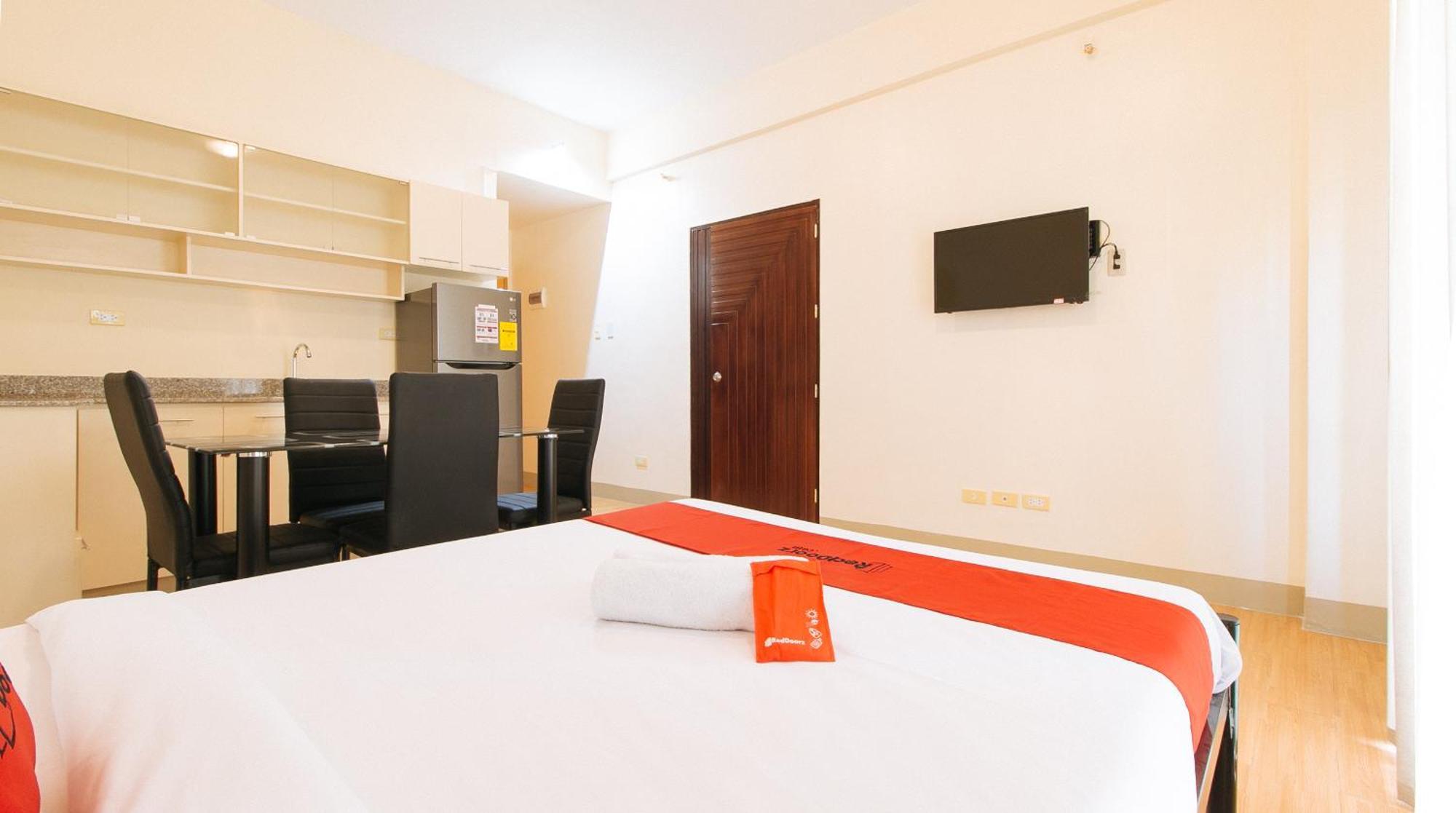 Reddoorz Plus At Alpina Heights Paranaque Paranaque City Extérieur photo