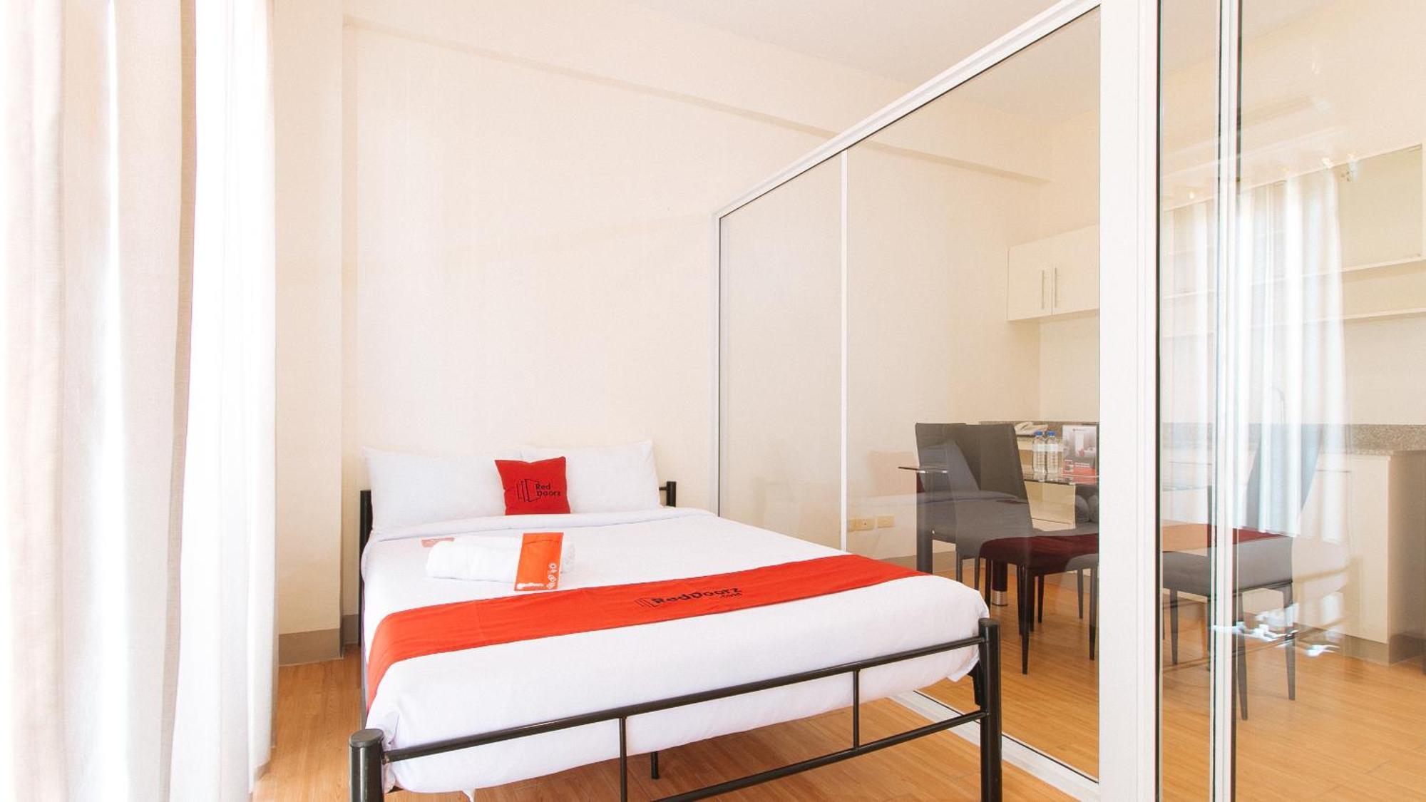 Reddoorz Plus At Alpina Heights Paranaque Paranaque City Extérieur photo
