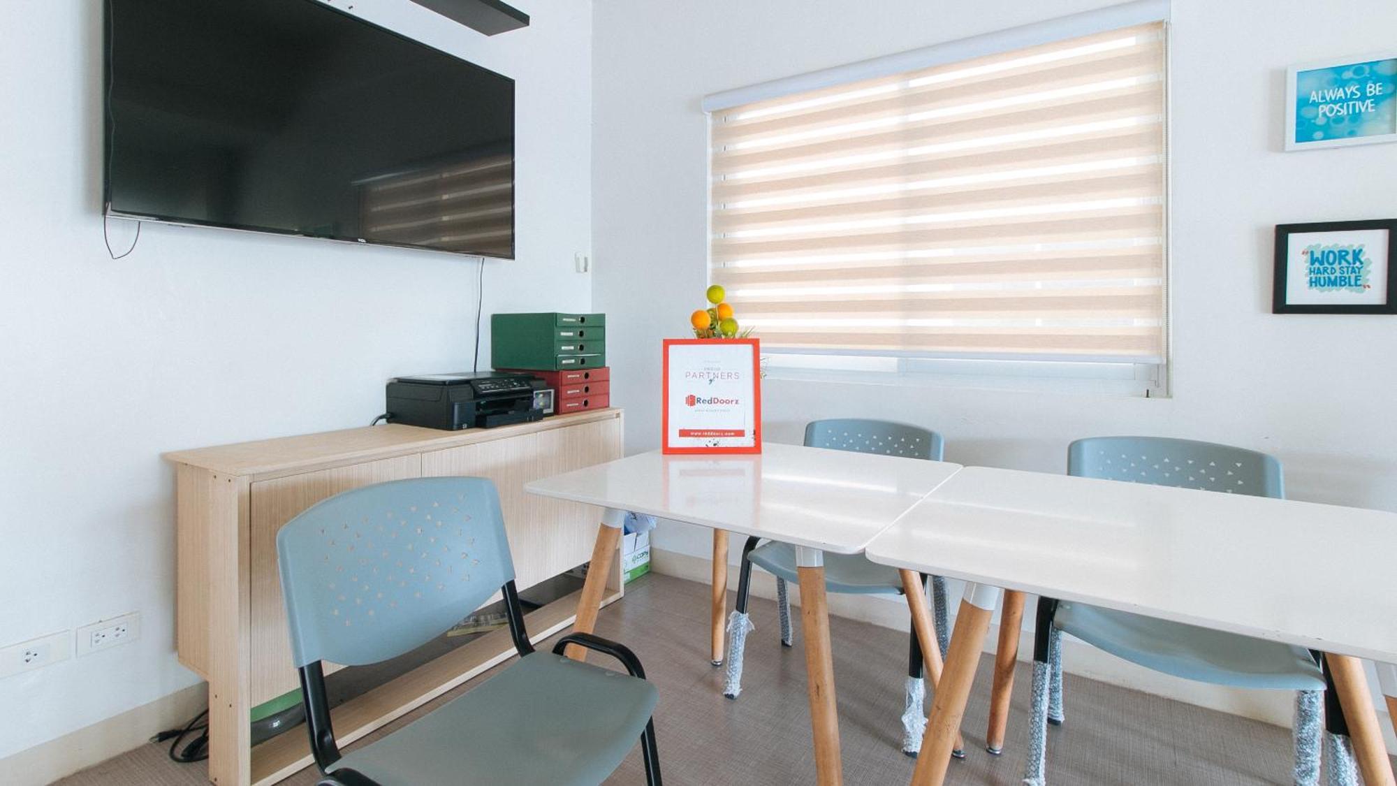 Reddoorz Plus At Alpina Heights Paranaque Paranaque City Extérieur photo